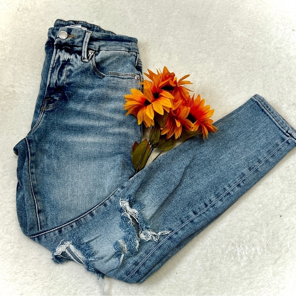Good American Light Wash Distressed Skinny Jean - Size 2/26